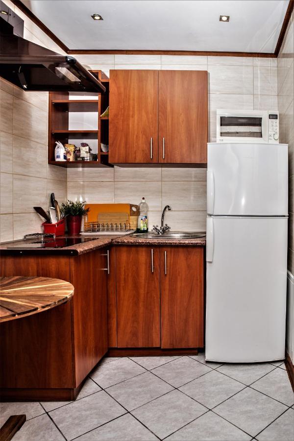 Stajnia Pod Debem Bed & Breakfast Стараховице Екстериор снимка